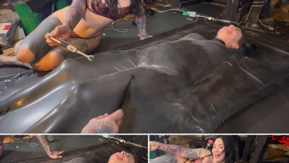 Carbonitickle - Mia Hope and Kylie Moone